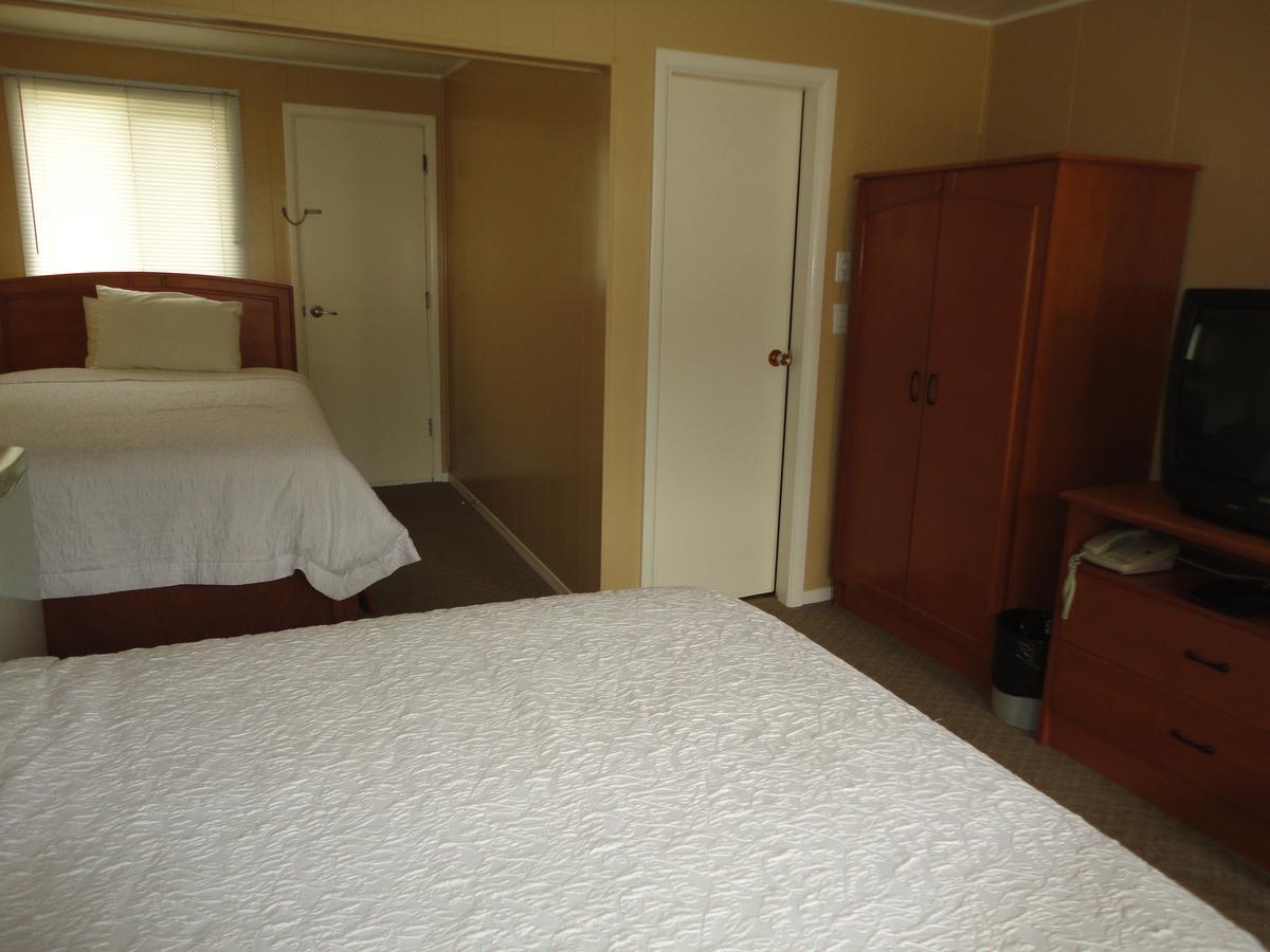 Sorrento Inn Motel Bagian luar foto